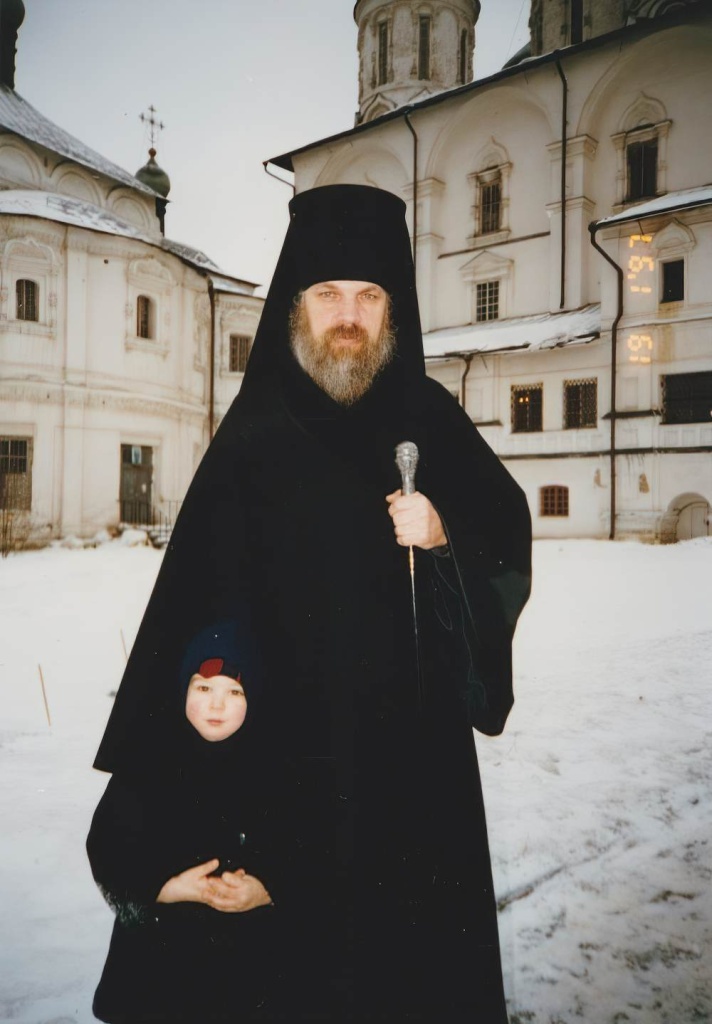 Отец Алексий при возрождении Новоспасского монастыря Москвы.jpg
