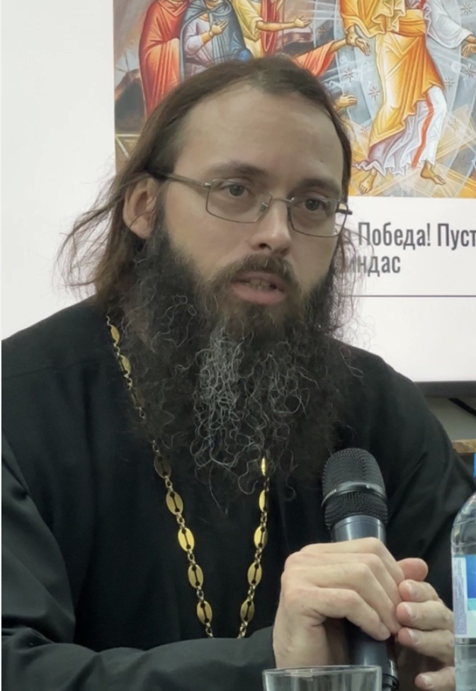 Священник Валерий Духанин .png