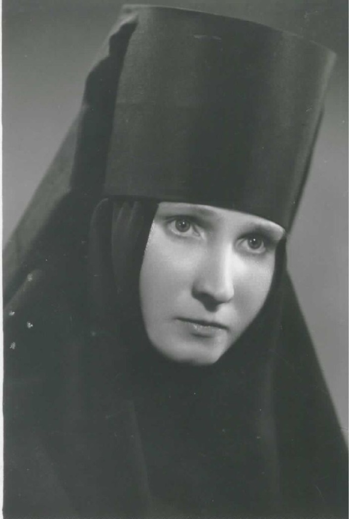 Монахиня Георгия (Щукина).jpg