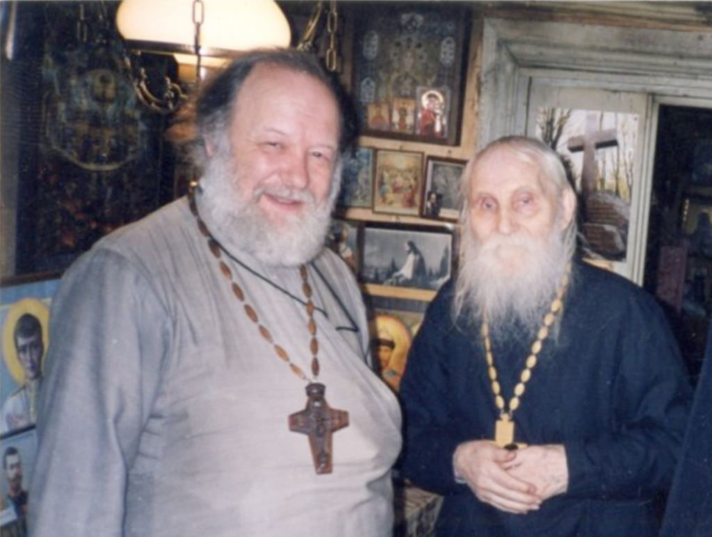 Старец Николай Гурьянов с отцом Валерианом Кречетовым .png